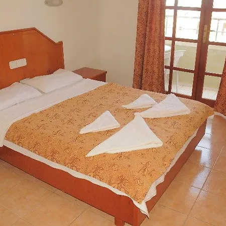 Hostel Ares *