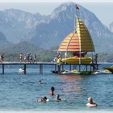 بيت شباب Ares *