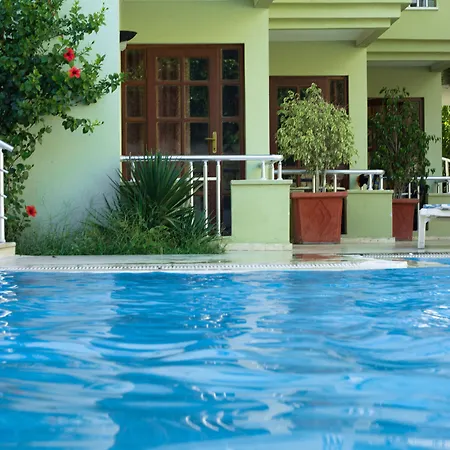 Ares Hostel Kemer