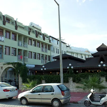 Hostel Ares