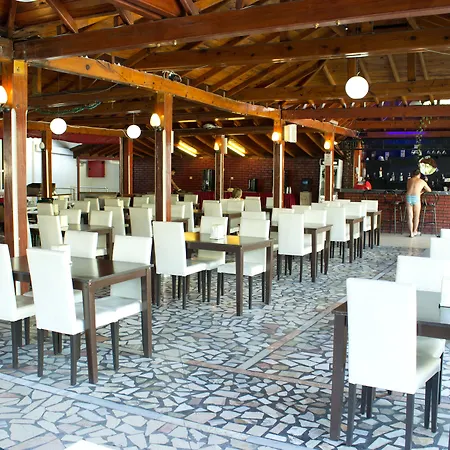Ares Hostel *