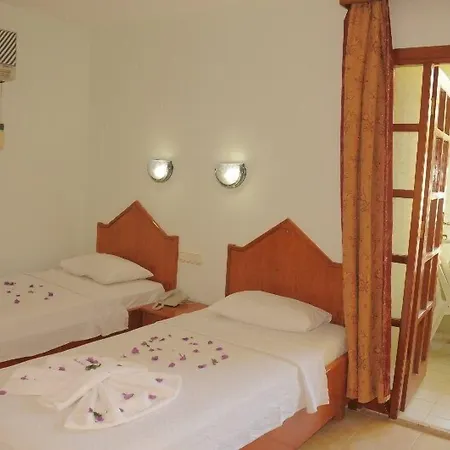 Hostel Ares Kemer